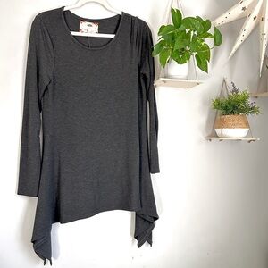🩷CUPIO LONG SLEEVE DARK GRAY LONG SLEEVE MINI DRESS SIZE MEDIUM TRENDING